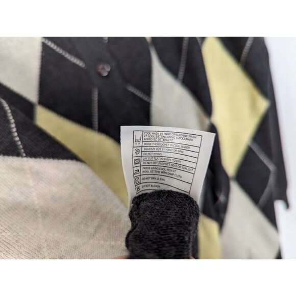 Vintage PRINGLE Scotland L Lambswool Argyle Diamond Checkered Sweater Cardigan - Picture 8 of 9